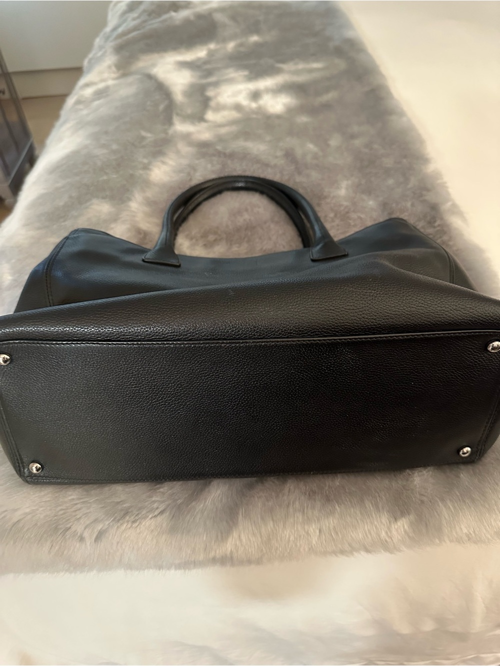 Chanel Black leather Tote with Silver Hardware. - Picture 5 of 9